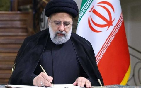 نمایش همدلی مردم در آستانه انتخابات نشانه روشنی از زمان شناسی ملتی آگاه است