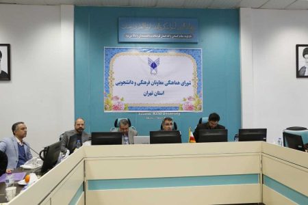 دانشجویان | دانشگاه عرضه محصولات خلاق فرهنگی دانشجویان دانشگاه آزاد در نمایشگاه قرآن