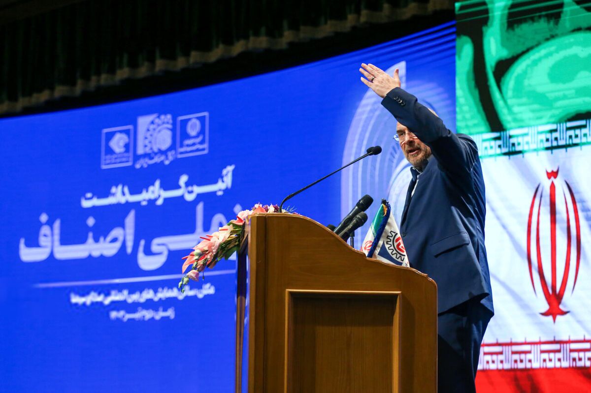 پاسخ های سربسته قالیباف به اصناف