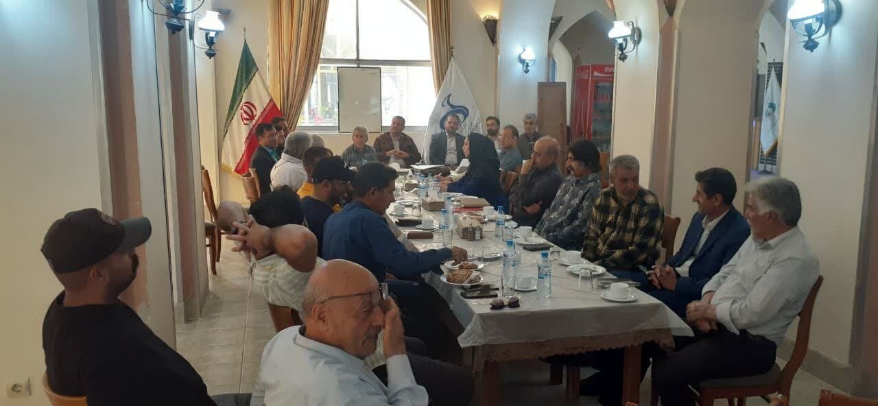 بوم گردی | اقامتگاه انتخابات هیئت رئیسه انجمن حرفه ای اقامتگاه های بوم گردی و سنتی استان سمنان برگزار شد