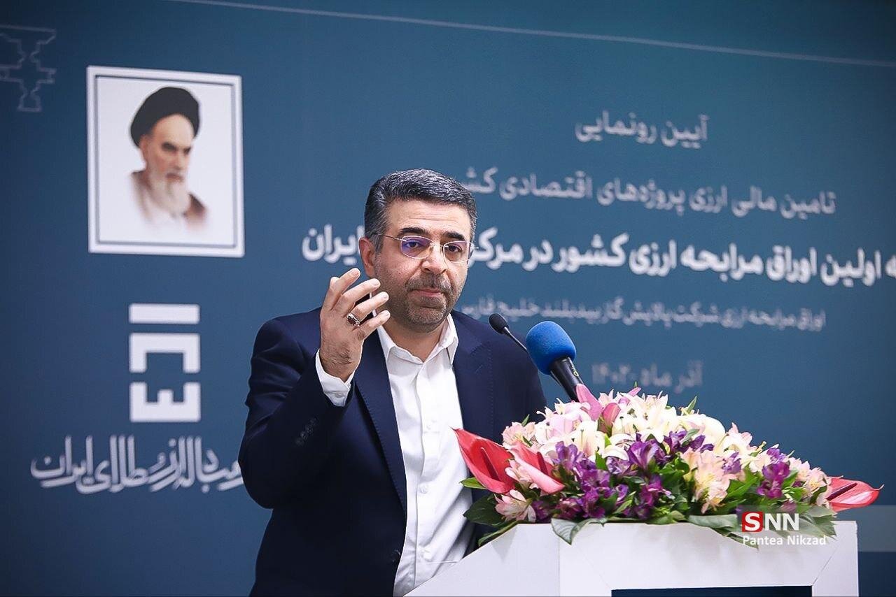 طلا رئیس مرکز مبادله ارز و طلا: جهشی در نرخ ارز نخواهیم داشت - خبرگزاری سفیر سبز | اخبار ایران و جهان
