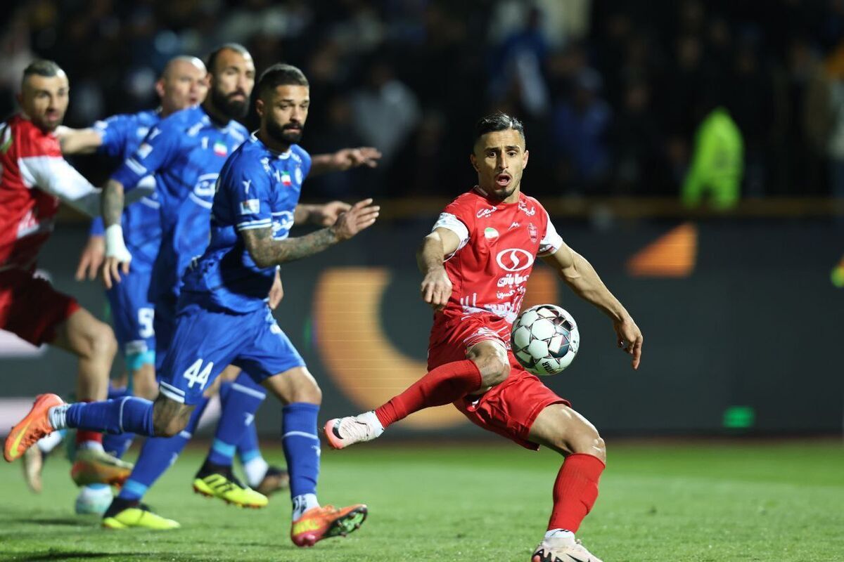 درخواست باشگاه پرسپولیس از هواداران؛ به علیپور رای بدهید تا یک پرسپولیسی مرد سال شود