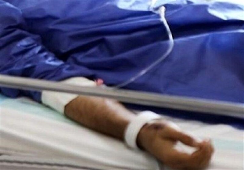 مسمومیت غذایی ۲۵ دانشجوی دانشگاه علوم پزشکی اهواز