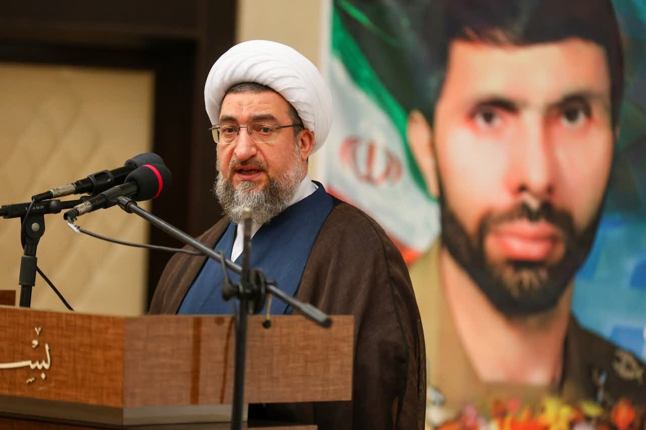 ارتباط با خدا از شاخصه های اصلی شهید صیاد شیرازی بود - خبرگزاری سفیر سبز | اخبار ایران و جهان