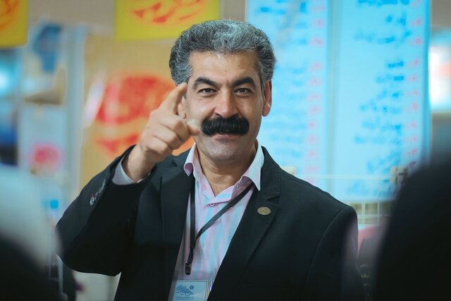 کتابفروشی ها شلوغ تر شد؟ - سفیر سبز