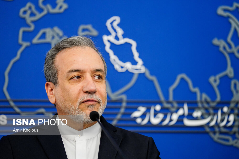 عراقچی: گفت و گوی غیر مسقیم ایران و آمریکا در عمان آغاز می شود