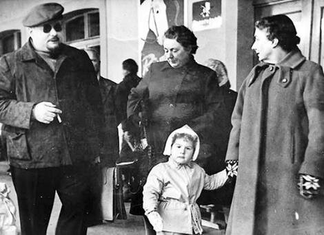 ملک فاروق؛ پادشاهی که به دله دزدی اعتیاد داشت