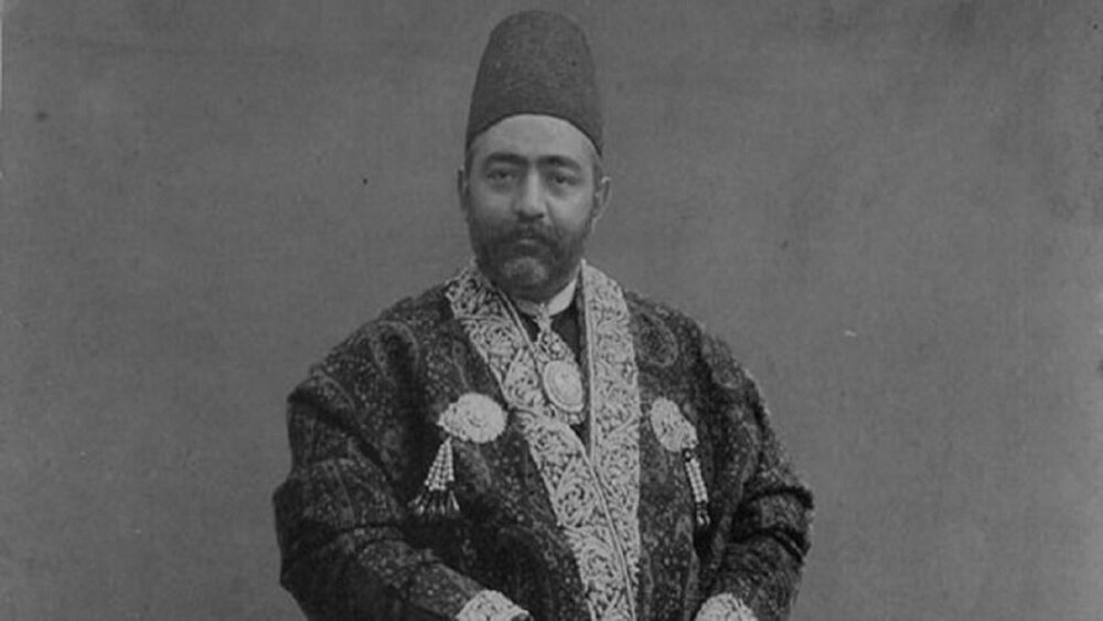 «سلطان رشوه» ایران که صدراعظم سه سلطان بود