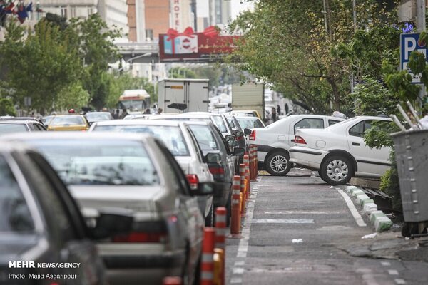 بازار خودرو شلوغ اما کم مشتری؛ تقاضا به سمت دست دوم ها می رود - خبرگزاری سفیر سبز | اخبار ایران و جهان